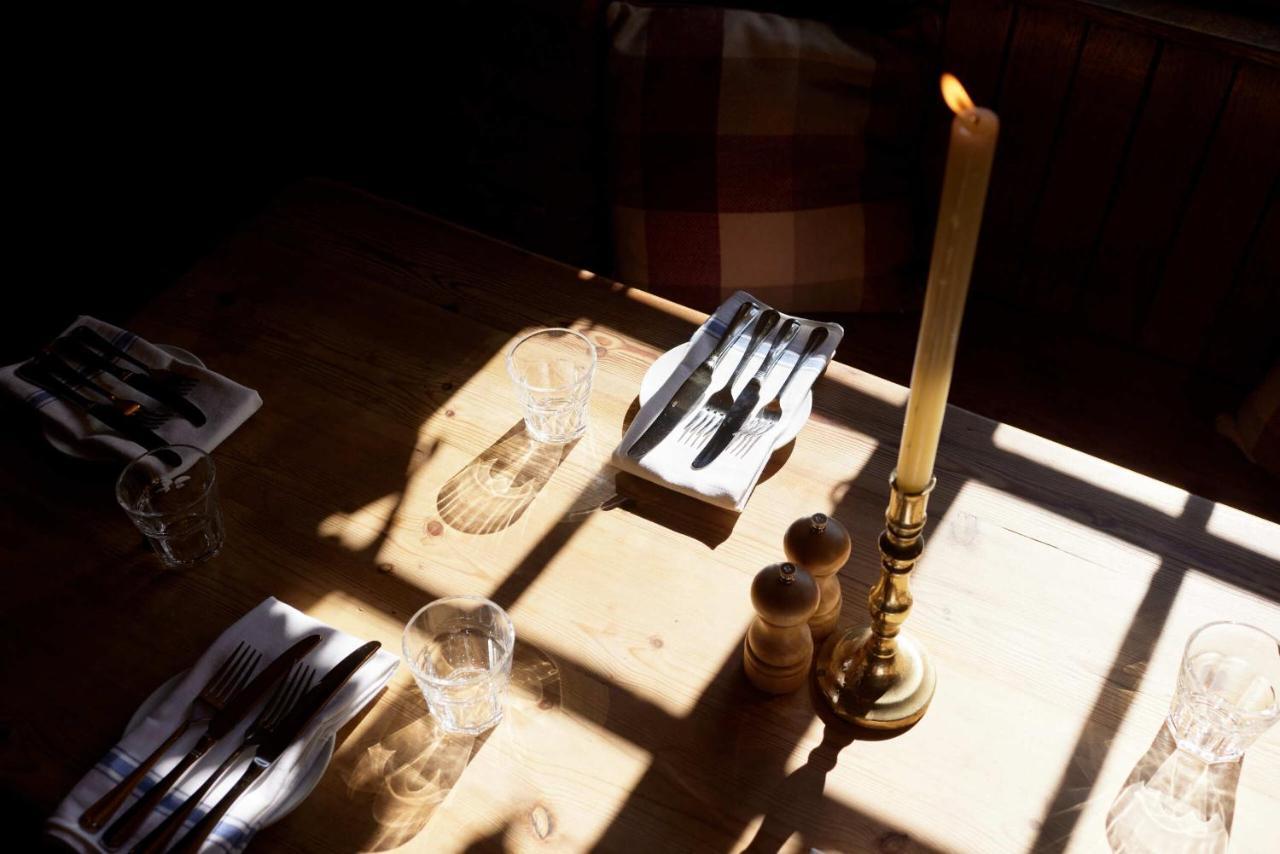 The Queen'S Head Broad Chalke エクステリア 写真