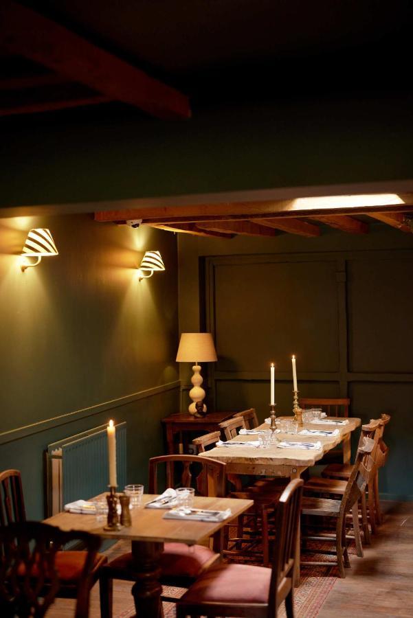 The Queen'S Head Broad Chalke エクステリア 写真