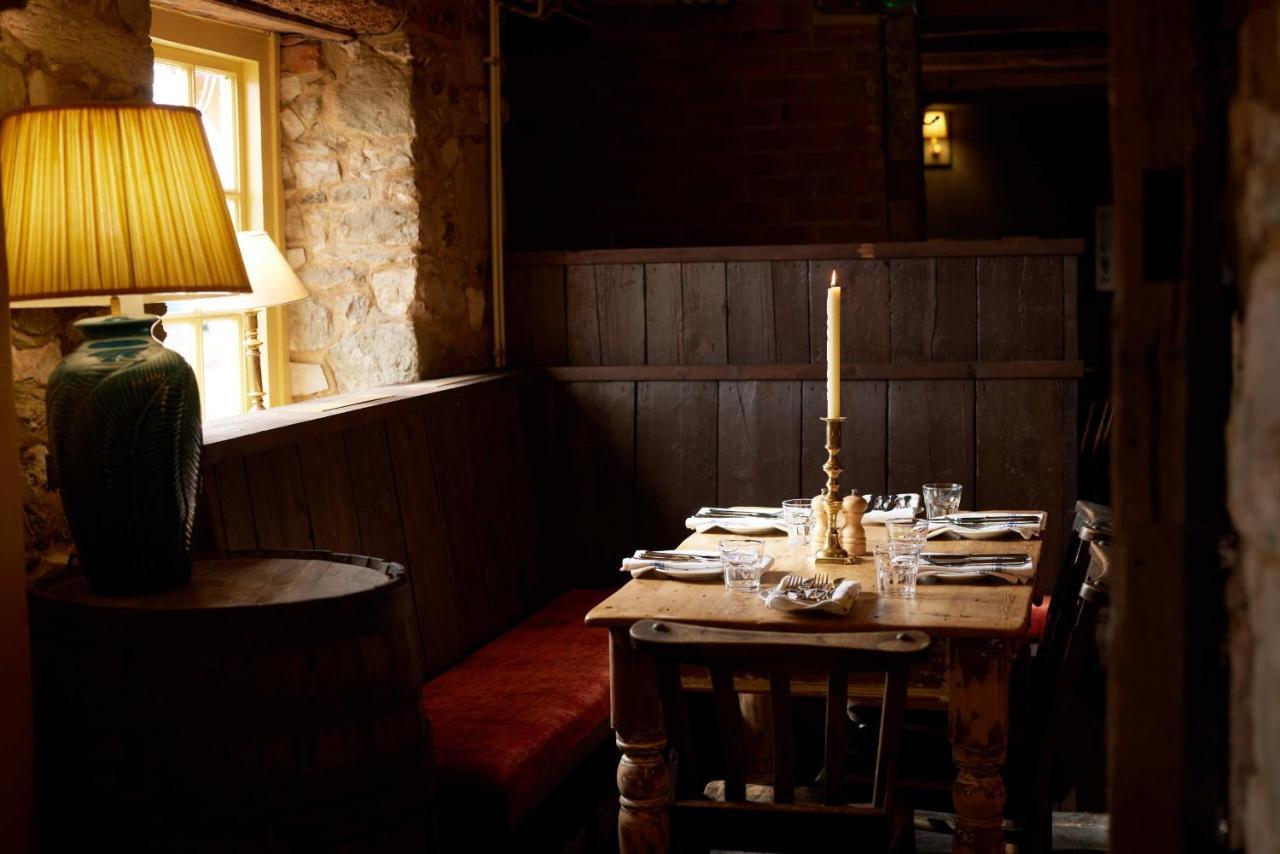 The Queen'S Head Broad Chalke エクステリア 写真